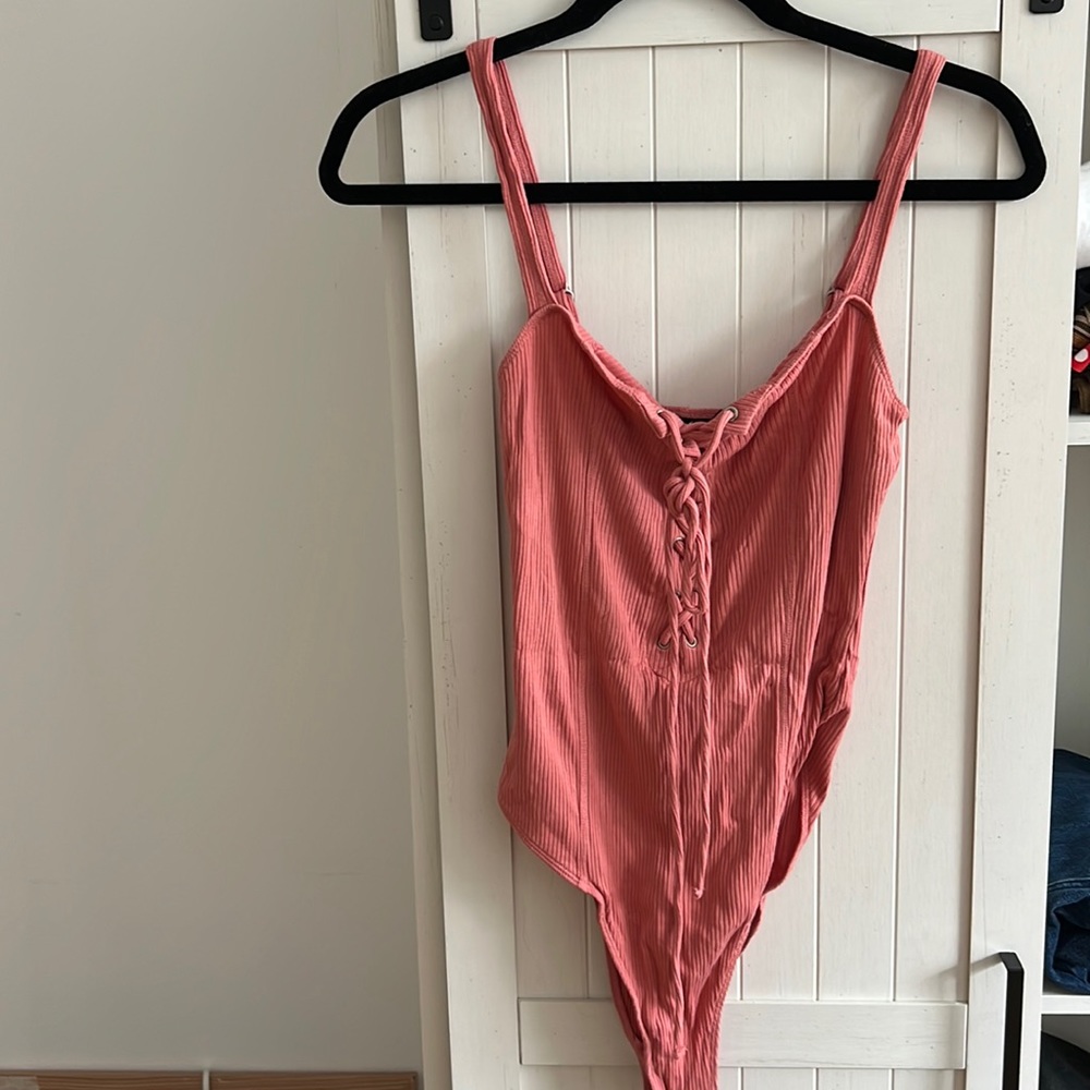 Urban Outfitters bodysuit Mauve / Pink tie up - medium - Picture 3 of 10
